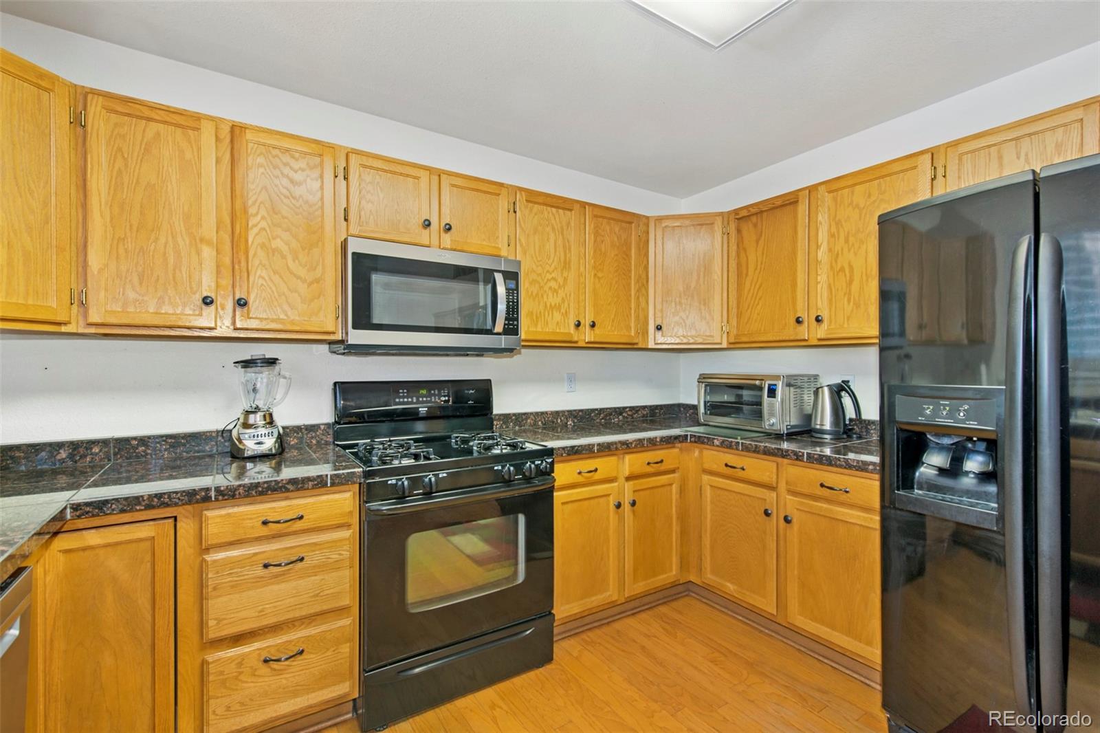 10056 Silver Maple Road Highlands Ranch, CO 80129 - Photo 13 of 33 Gallery Image 13