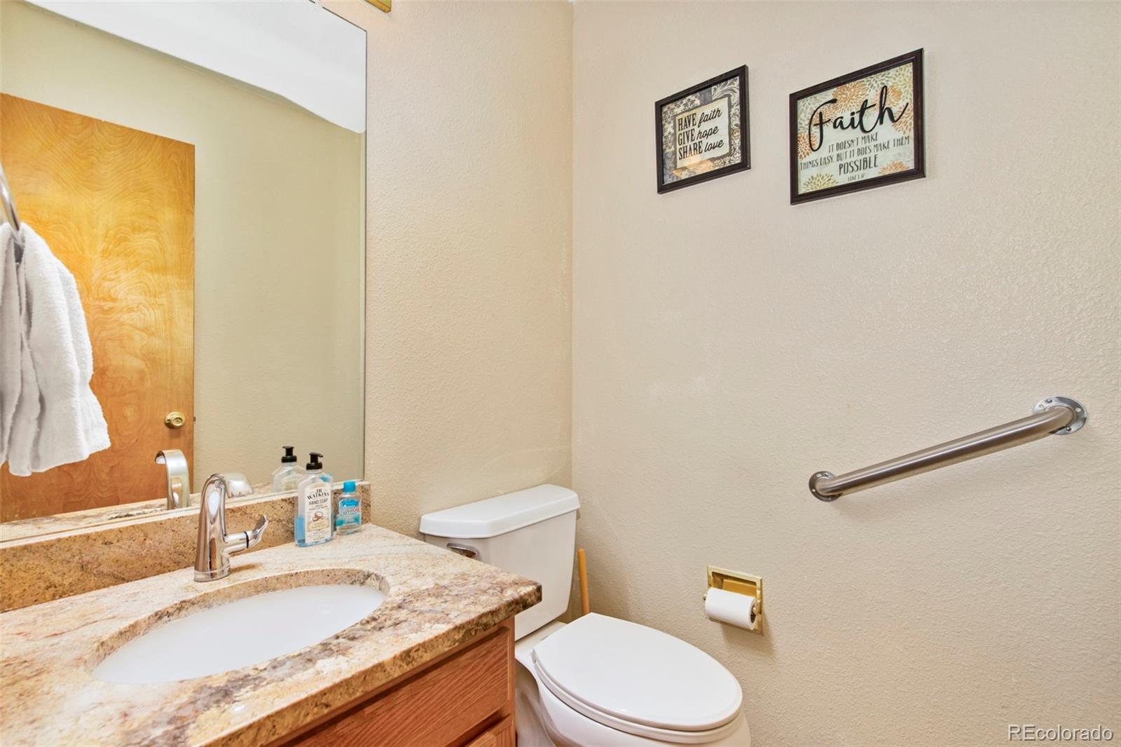 10056 Silver Maple Road Highlands Ranch, CO 80129 - Photo 14 of 33 Gallery Image 14