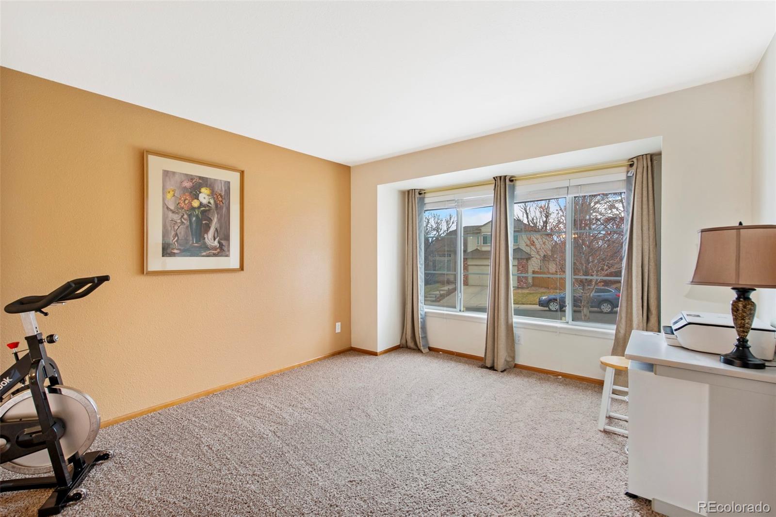 10056 Silver Maple Road Highlands Ranch, CO 80129 - Photo 3 of 33 Gallery Image 3