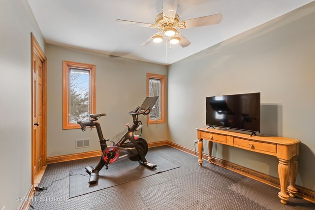 $750,000 | 108 Fallstone Drive, Lincolnshire, IL 60045