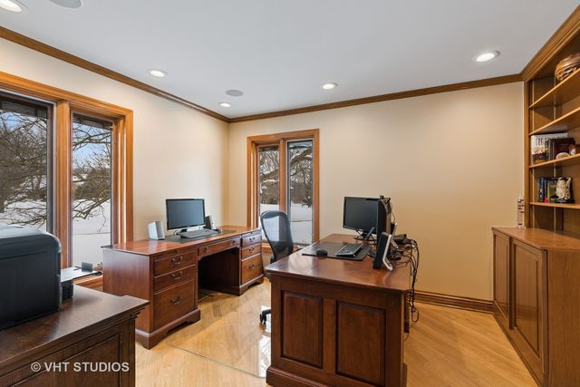 $750,000 | 108 Fallstone Drive, Lincolnshire, IL 60045