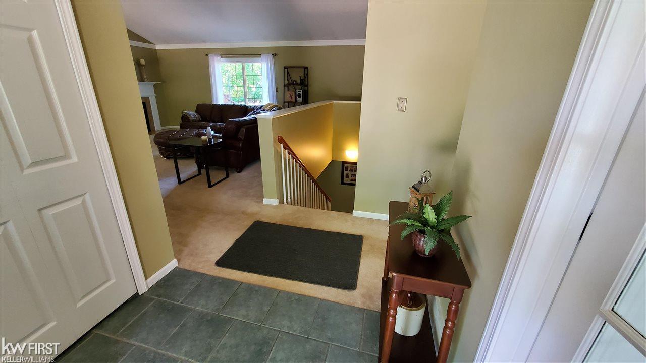 8414 West Dodge Road Montrose, MI 48457 - Photo 4 of 95 50046057-3.JPG