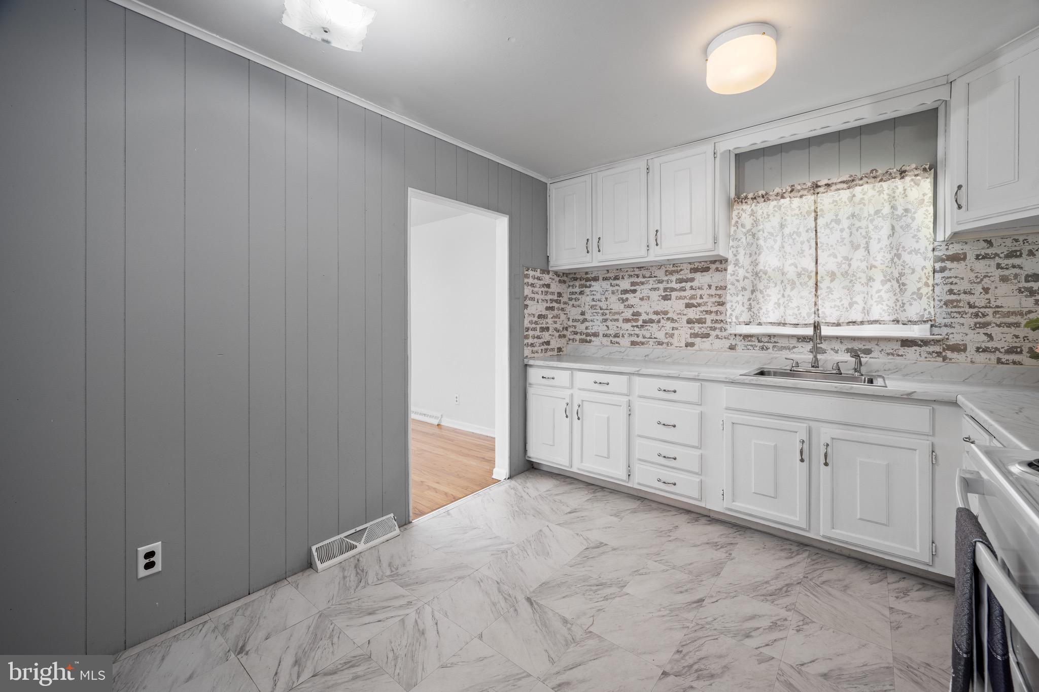 85 New Road Pedricktown, NJ 08067 - Photo 16 of 31