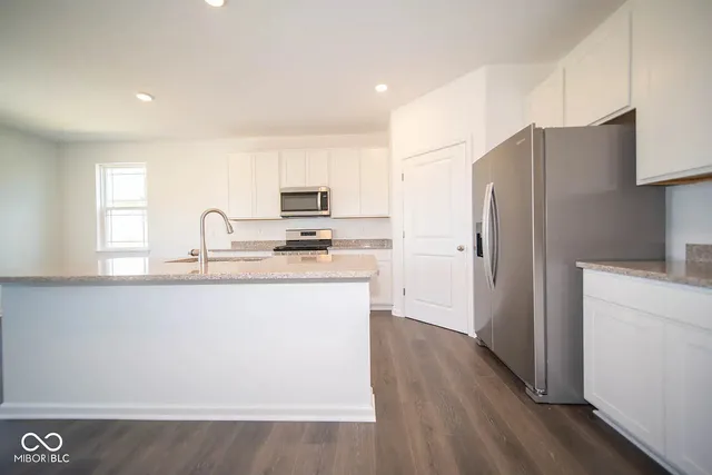 $2,300 | 5778 Aleppo Lane, Greenwood, IN 46143