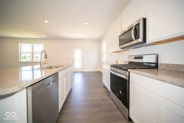 $2,300 | 5778 Aleppo Lane, Greenwood, IN 46143