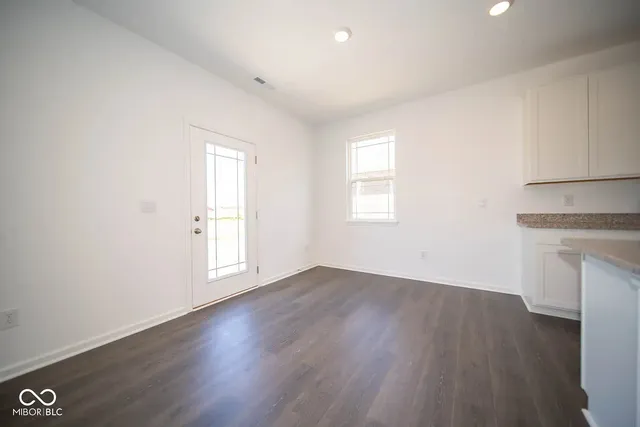 $2,300 | 5778 Aleppo Lane, Greenwood, IN 46143