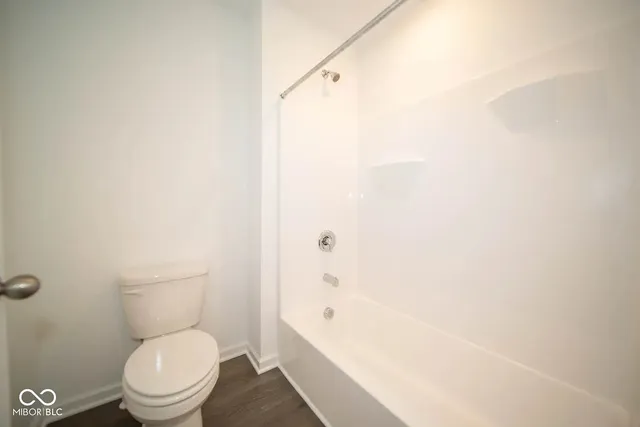 $2,300 | 5778 Aleppo Lane, Greenwood, IN 46143