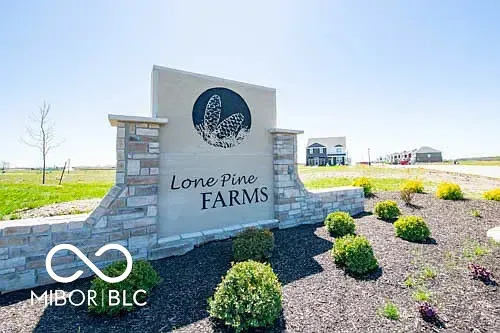 $2,300 | 5778 Aleppo Lane, Greenwood, IN 46143