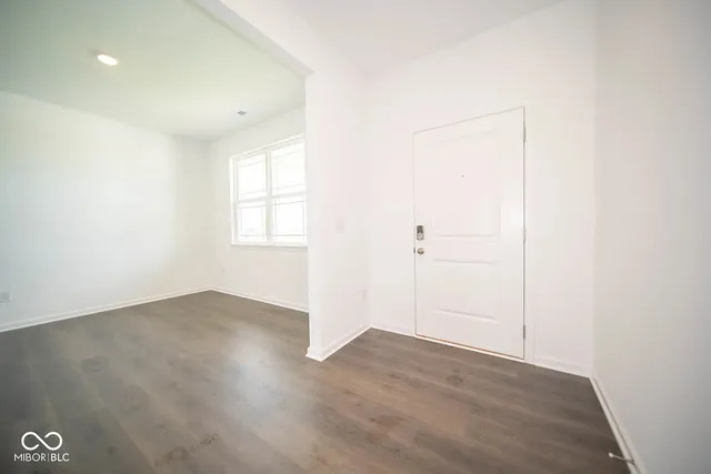 $2,300 | 5778 Aleppo Lane, Greenwood, IN 46143