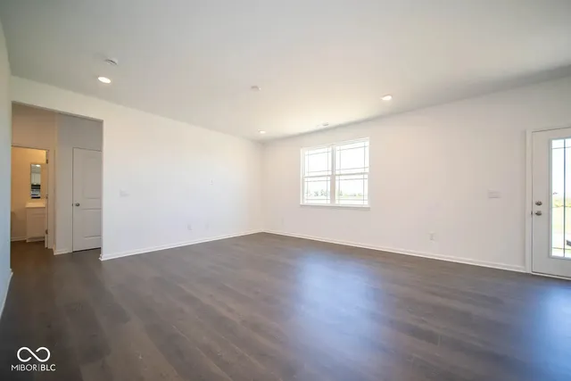 $2,300 | 5778 Aleppo Lane, Greenwood, IN 46143