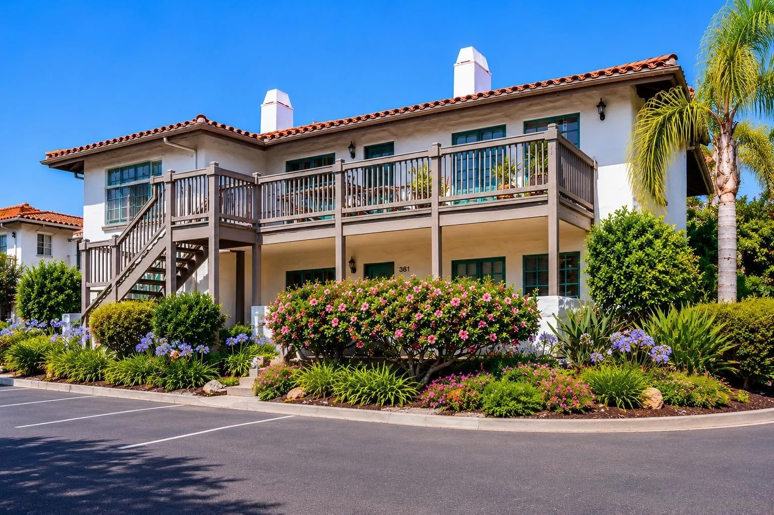 381 Playa Blanca Encinitas, CA 92024 - Photo 2 of 27