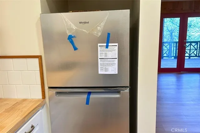 $2,100 | 476 Redwood Drive, Crestline, CA 92325