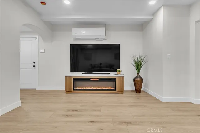 $799,900 | 721 East 59th Street, Long Beach, CA 90805