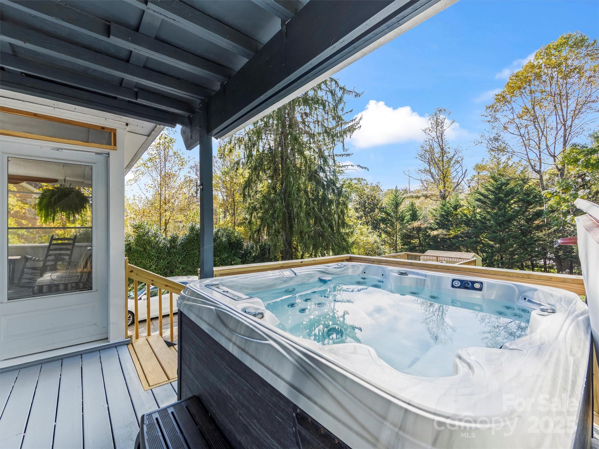 9 Hilltop Road Asheville, NC 28803 - Photo 22 of 34 Gallery Image 22