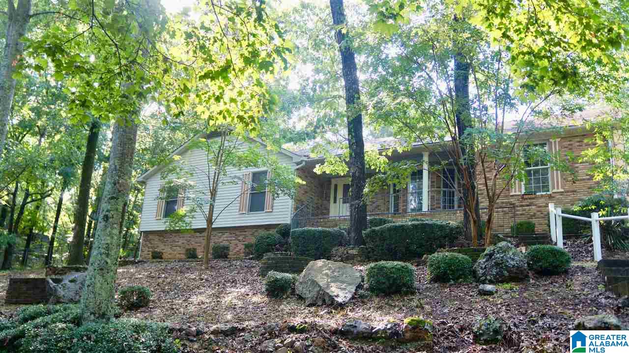365 Signal Trail Pelham, AL 35124 - Photo 2 of 33