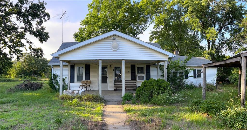 15245 South 425 Road Jerico Springs, MO 64756 - Photo 2 of 3