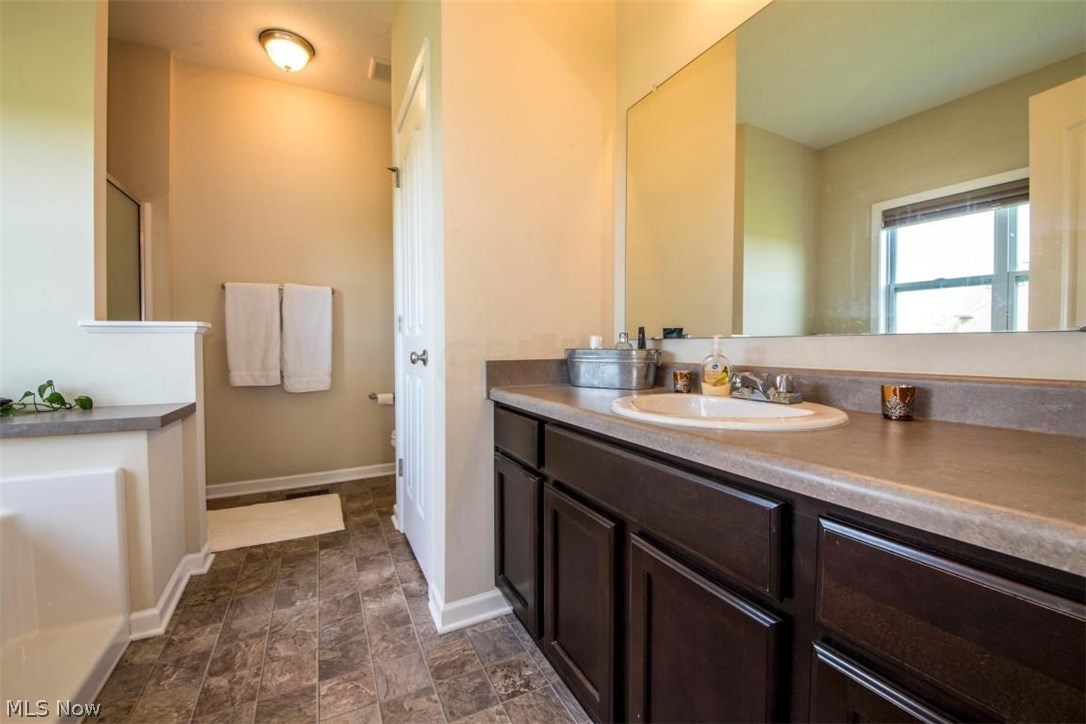 4545 Hyatts Road Delaware, OH 43015 - Photo 17 of 30 Gallery Image 17