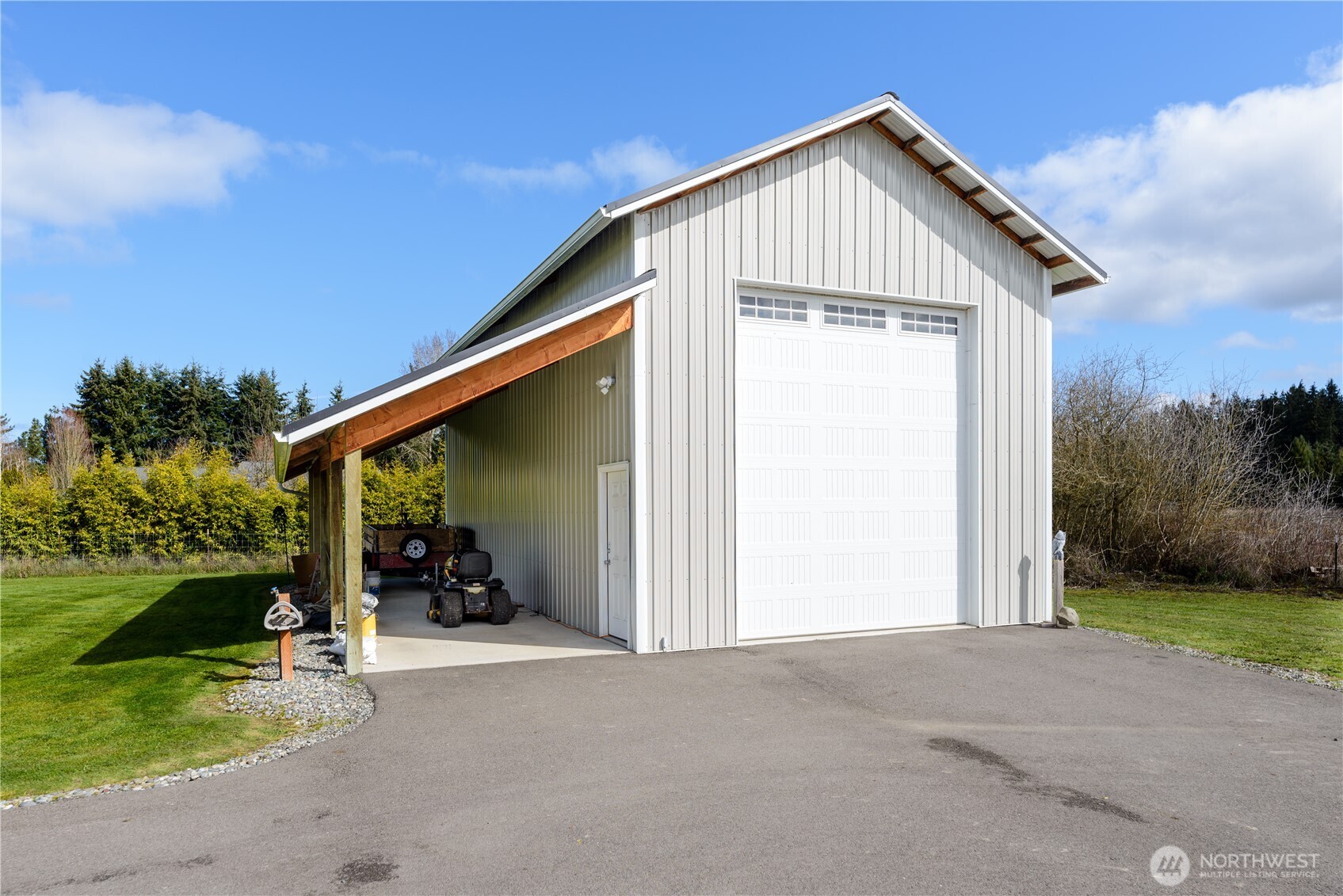 213 Roman Road Port Angeles, WA 98362 - Photo 4 of 40 Gallery Image 4