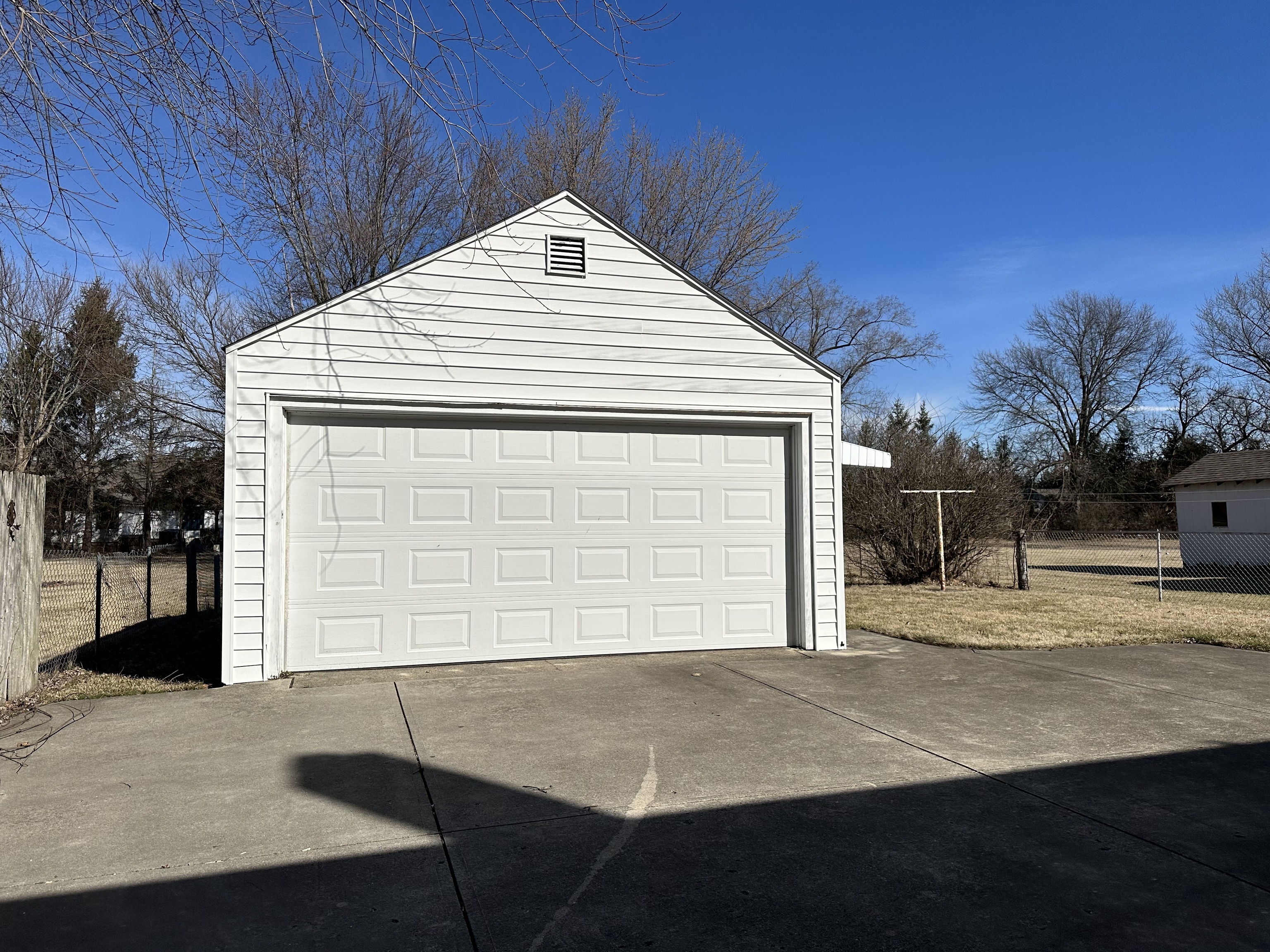 2304 Van Buskirk Road Anderson, IN 46011 - Photo 2 of 15 Gallery Image 2