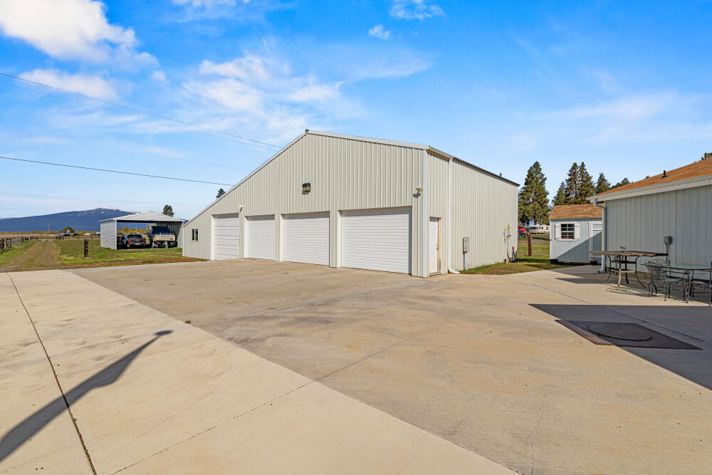 32315 Modoc Point Road Chiloquin, OR 97624 - Photo 45 of 71 32315ModocPointRd-17