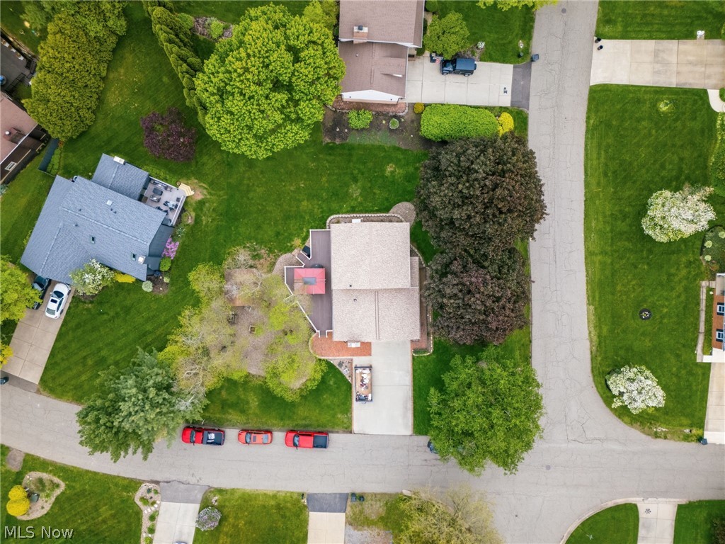 5133 Seaview Circle Northwest Canton, OH 44708 - Photo 4 of 30