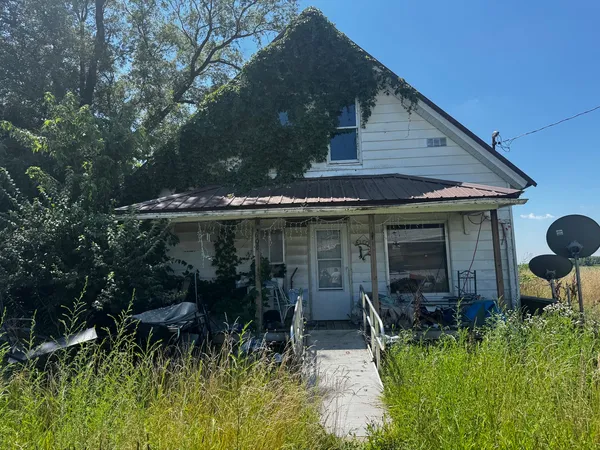 $15,000 | 608 East Summer Street, Plymouth, IL 62367