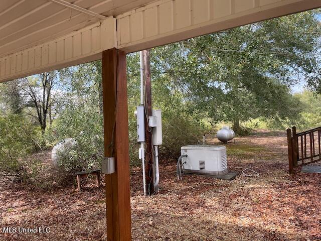 198 Stallings Bridge Road Tylertown, MS 39667 - Photo 6 of 18 IMG_3839