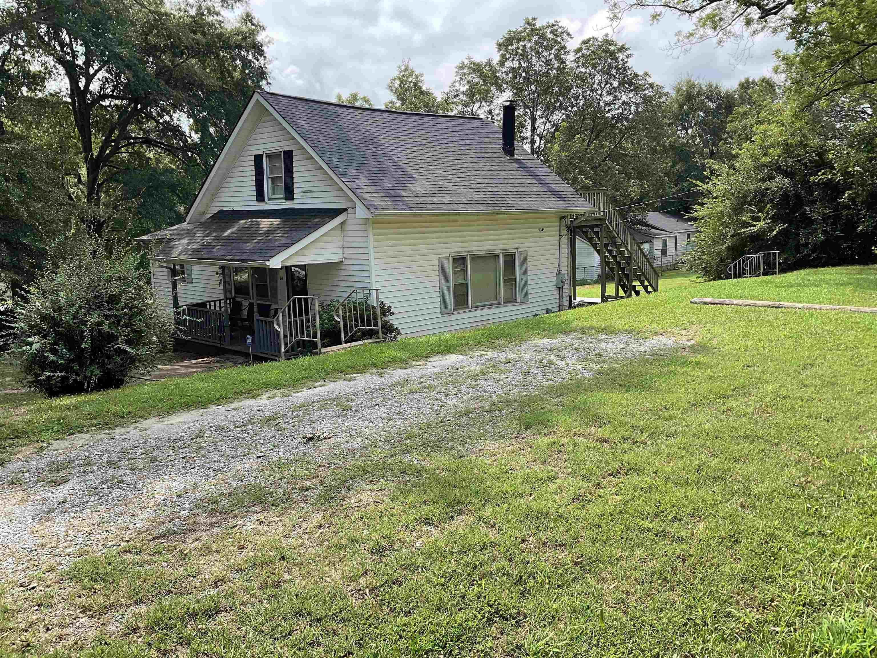 302 East Nott Street Gaffney, SC 29340 - Photo 5 of 19