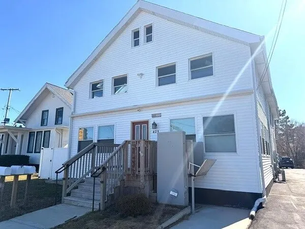 $449,900 | 425 East Broadway, Waukesha, WI 53186