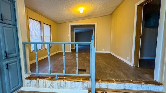 366 Lewis Road Jackson, OH 45640 - Photo 8 of 39 366LewisRdJacksonOH45640_62196_7