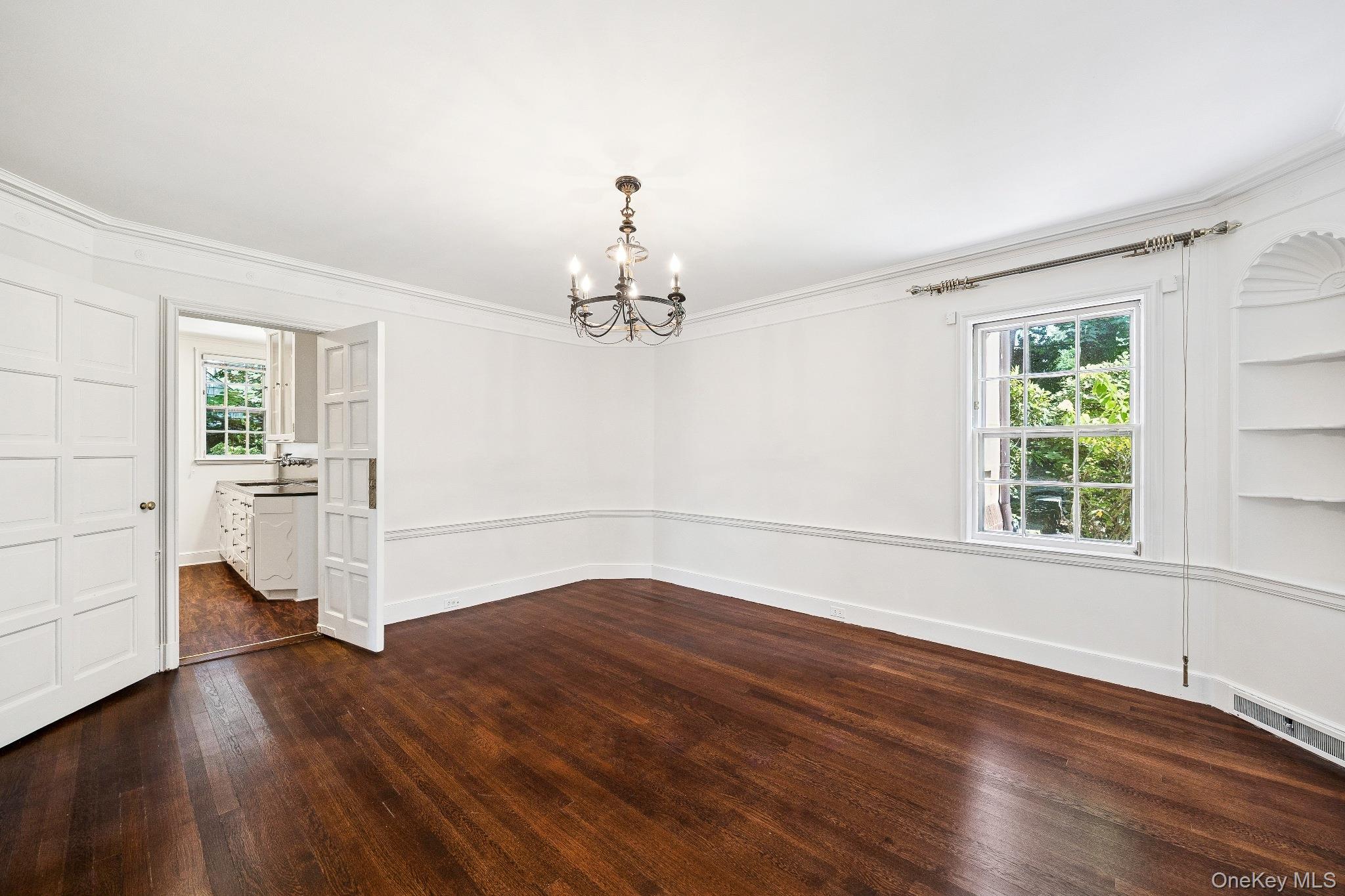 6 Fox Meadow Road Scarsdale, NY 10583 - Photo 6 of 20