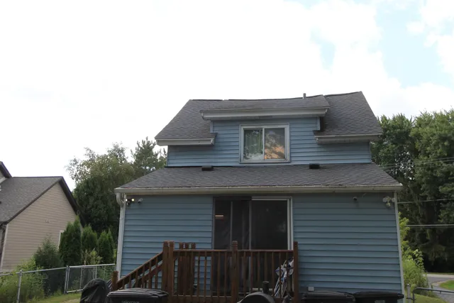 $525,000 | 25513 West Loomis Road, Norway, WI 53185