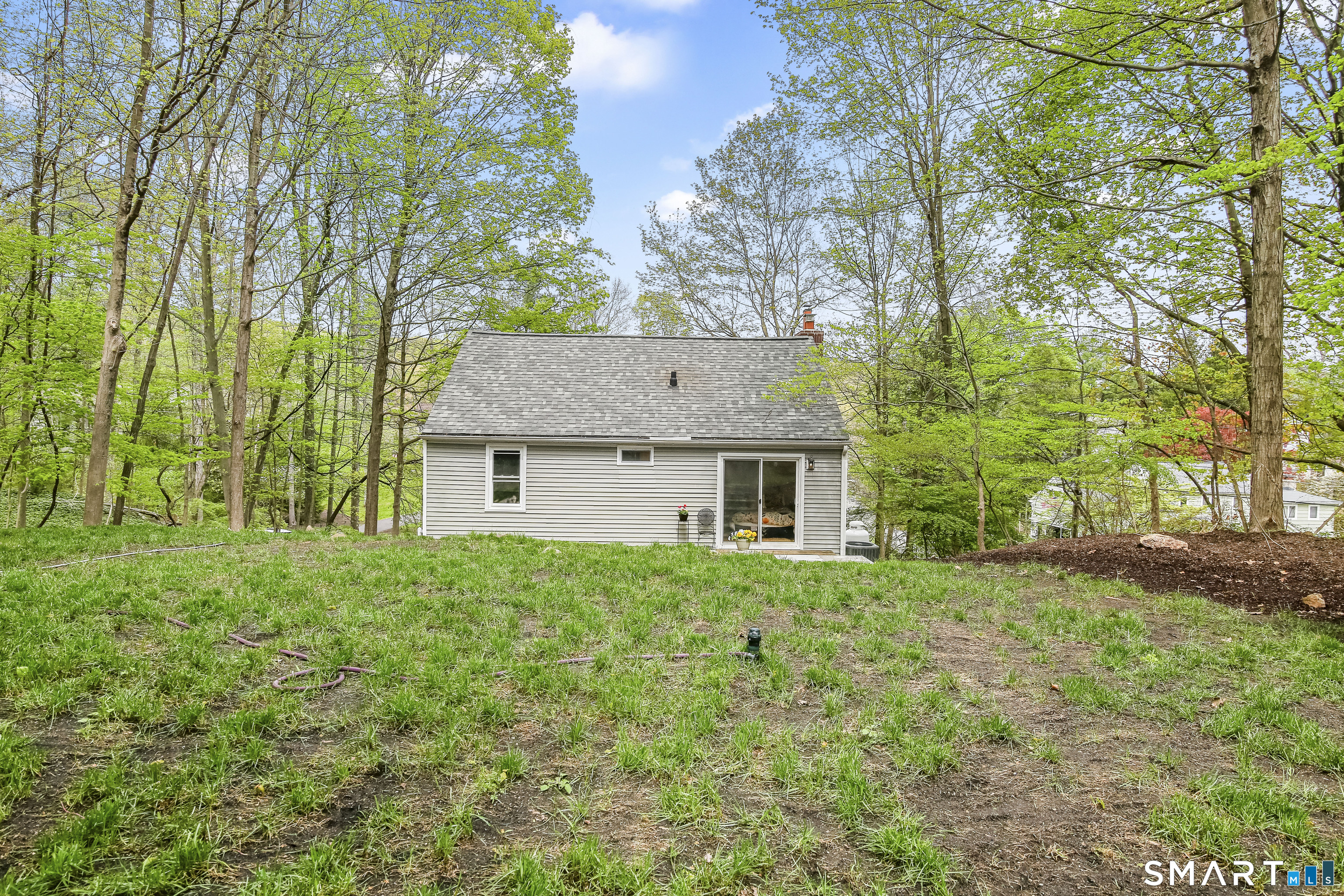 318 Mountain Road Ridgefield, CT 06877 - Photo 26 of 29