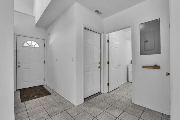 $698,900 | 665-667 Vine Court, Ann Arbor, MI 48103