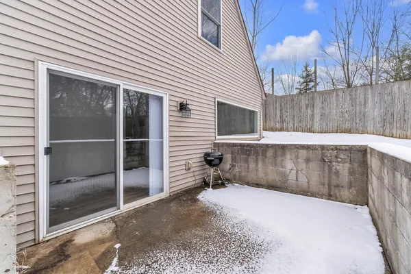 $698,900 | 665-667 Vine Court, Ann Arbor, MI 48103