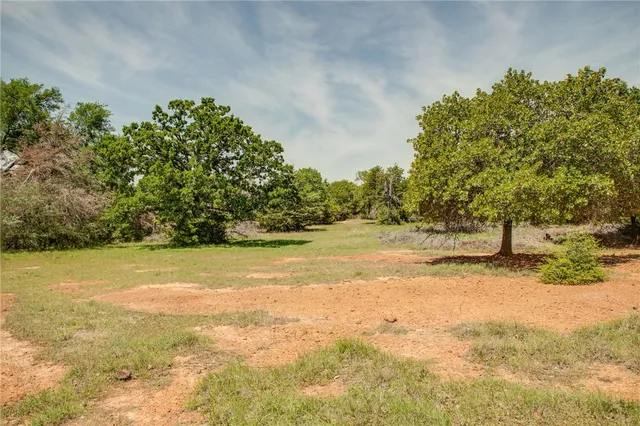 $440,000 | 499 County Road 331, Milano, TX 76556