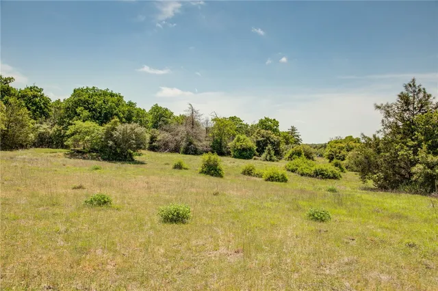 $440,000 | 499 County Road 331, Milano, TX 76556