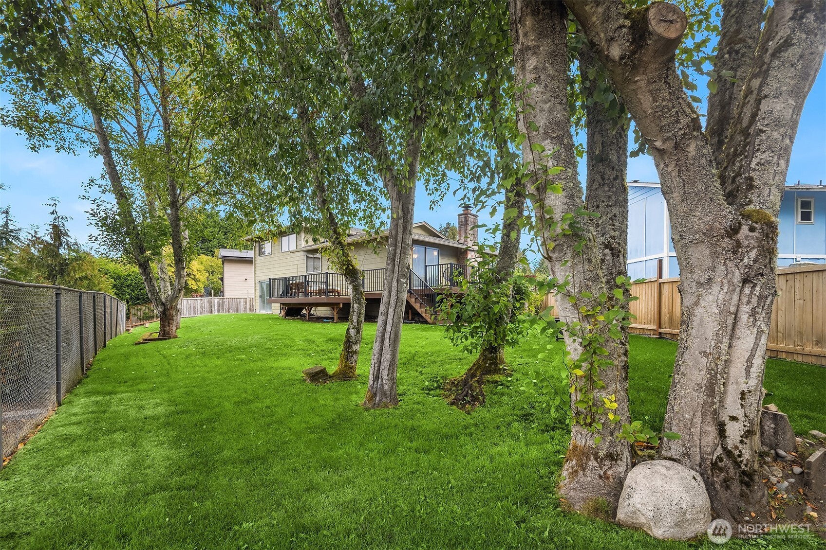 2007 North 153rd Place Shoreline, WA 98133 - Photo 21 of 22