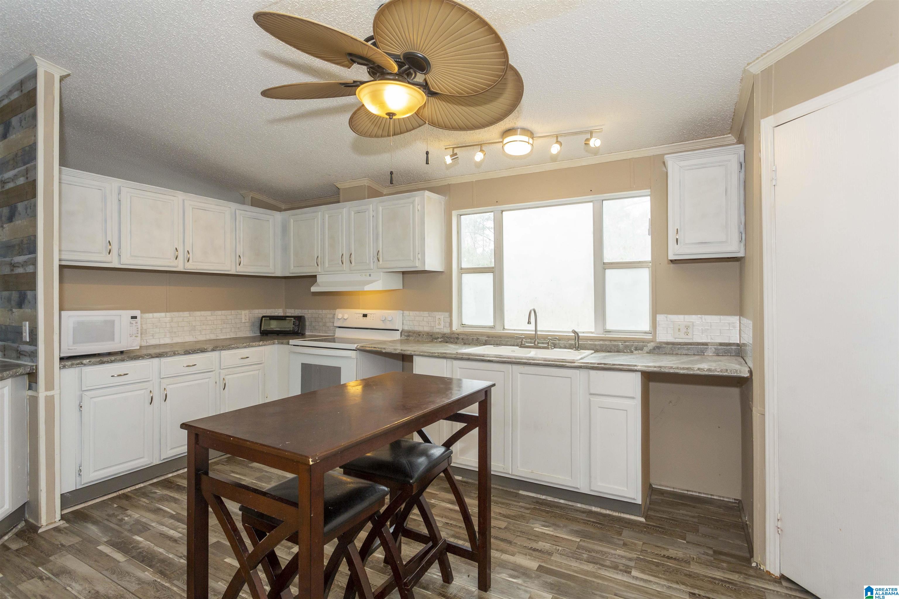 2226 Chula Vista Mtn Road Pell City, AL 35125 - Photo 8 of 47