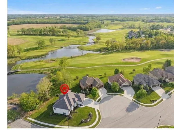 $1,095,000 | 5701 103rd, Kansas City, MO 64154