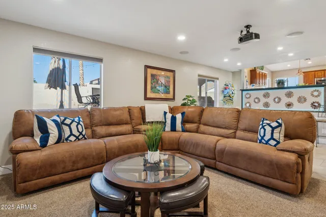 $8,000 | 4002 West Questa Drive, Glendale, AZ 85310