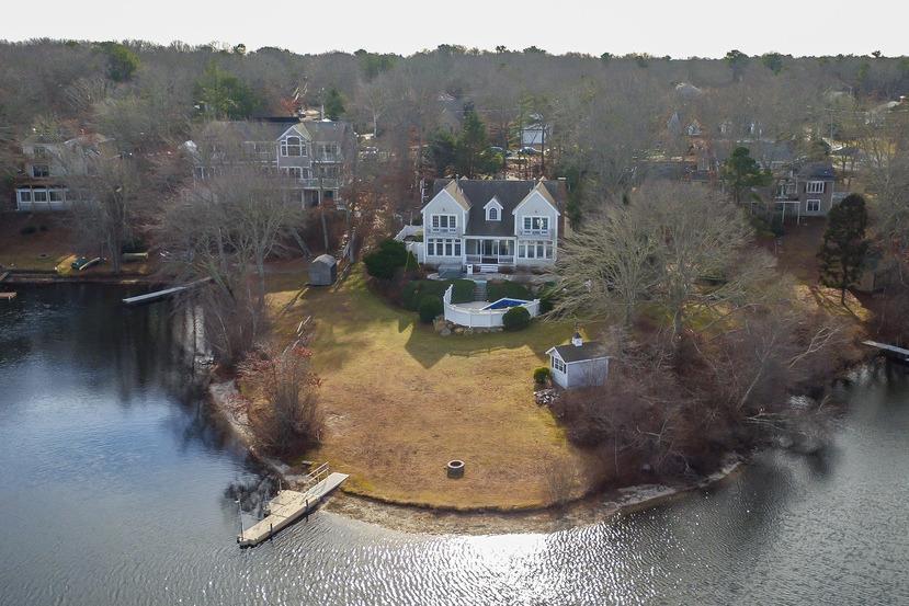113 James Circle Mashpee, MA 02649 - Photo 25 of 29 a view of a house with a sink yard and sitting area
