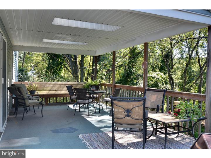 28 Crestview Road Phoenixville, PA 19460 - Photo 10 of 24 Deck