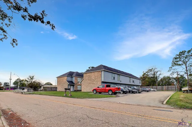 $1,129,000 | 678 Gloria Drive, Unit 10, Baton Rouge, LA 70819