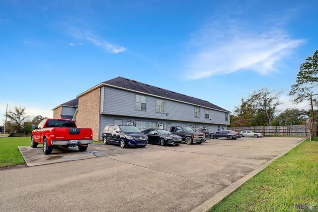 $1,129,000 | 678 Gloria Drive, Unit 10, Baton Rouge, LA 70819