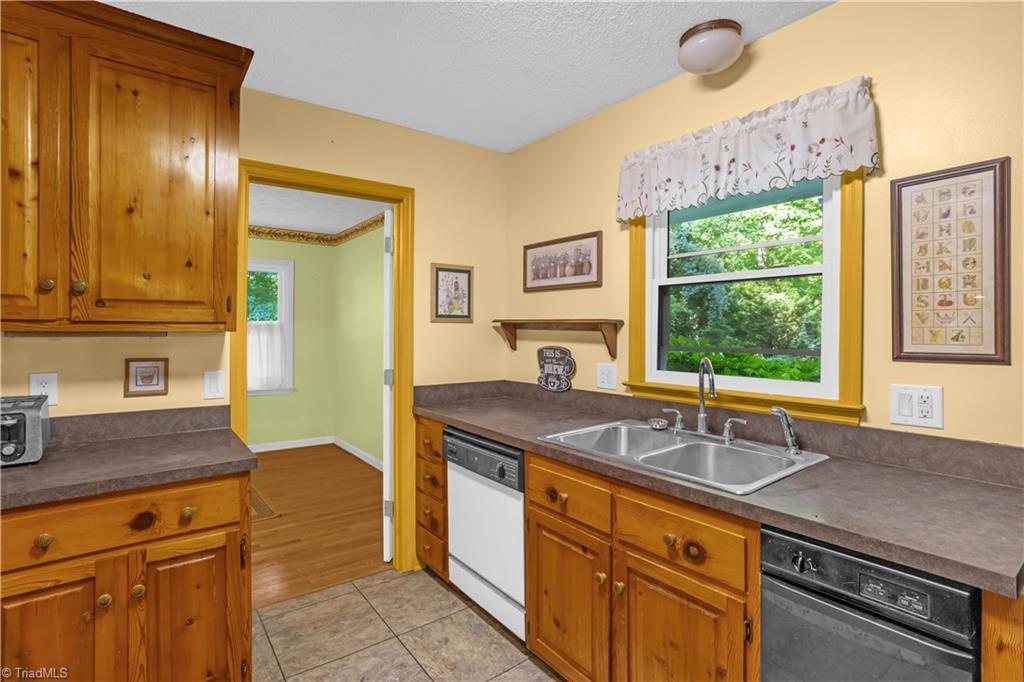 560 Bethlehem Church Road Eden, NC 27288 - Photo 21 of 39 Gallery Image 21