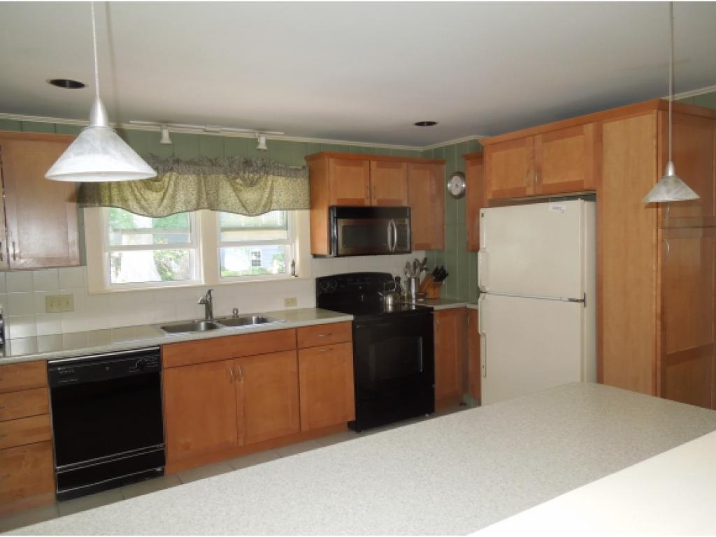 360 High Street Hampton, NH 03842 - Photo 3 of 24