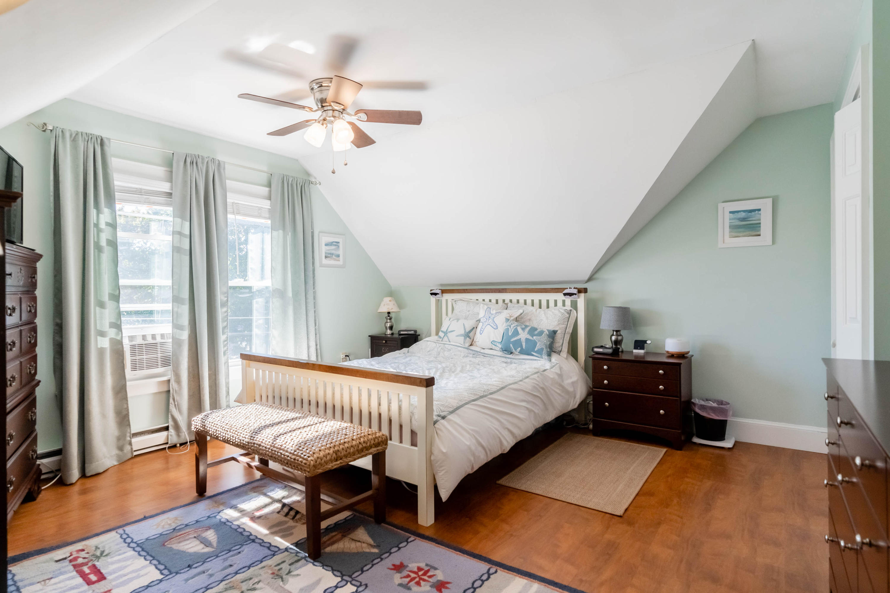 62 Ocean Avenue Portland, ME 04103 - Photo 23 of 38 3-Upper Level-32