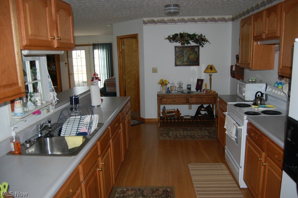 624 Lake Road Middle Bass, OH 43446 - Photo 9 of 23 Gallery Image 9