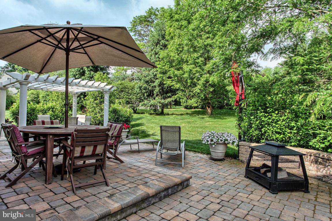 310 Portland Place Lititz, PA 17543 - Photo 8 of 27